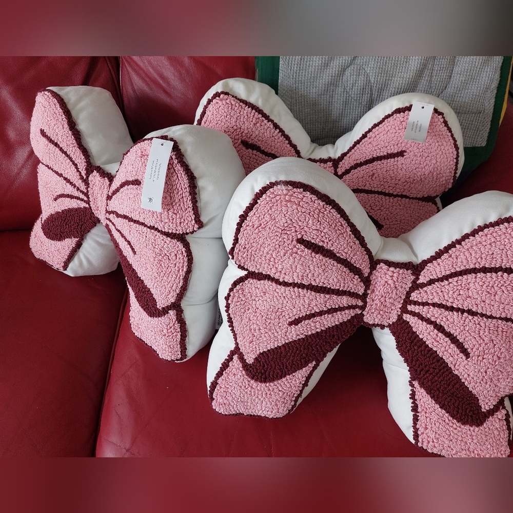 Beautiful Pink Bow Pillow Bow Tie Throw Pillow Holiday Super Cute